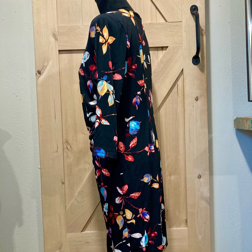 Jennifer Lopez Black Floral Faux Wrap Dress Size Large 3/4 Length Sleeves - Picture 14 of 16